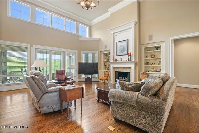 $929,000 | 757 Indian Mountain Road, Jellico, TN 37762