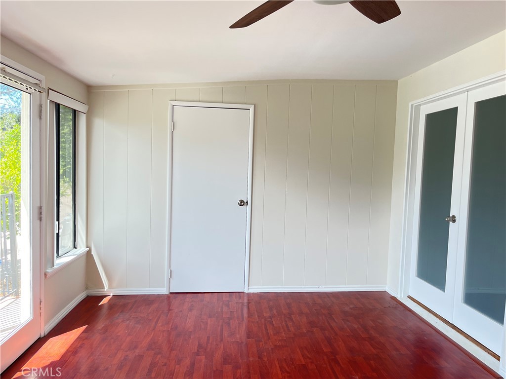 2440 Queensberry Road Pasadena, CA 91104 - Photo 27 of 41 Gallery Image 27