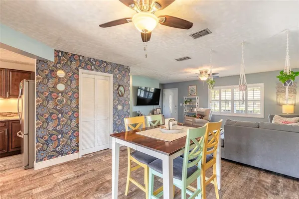 $290,000 | 220 Leisure Circle, Port Orange, FL 32127