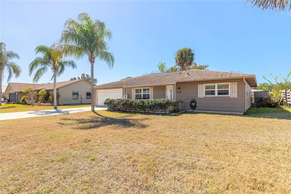 $290,000 | 220 Leisure Circle, Port Orange, FL 32127