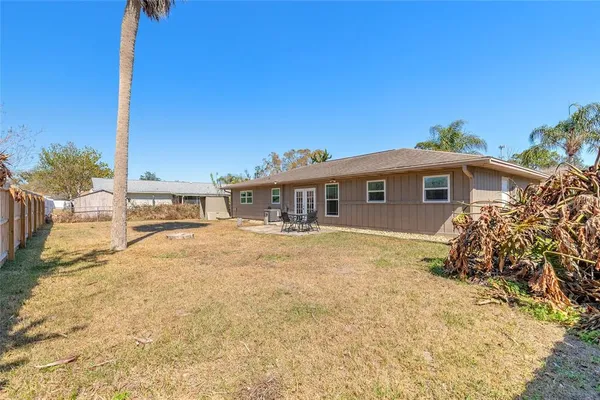 $290,000 | 220 Leisure Circle, Port Orange, FL 32127