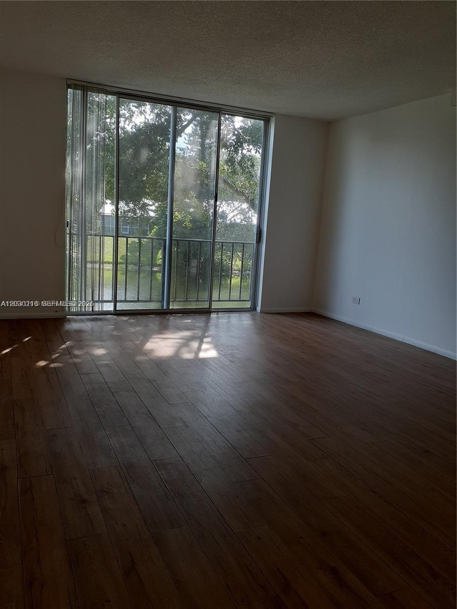 3670 Inverrary Drive, Unit 2M Lauderhill, FL 33319 - Photo 4 of 24