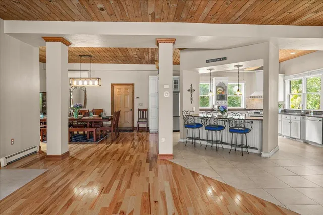 $870,000 | 3 Wolf Road, Buzzards Bay, MA 02532