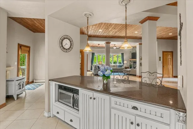 $870,000 | 3 Wolf Road, Buzzards Bay, MA 02532