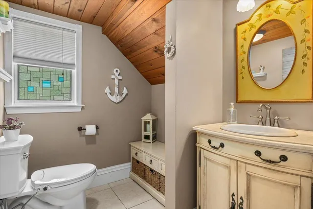 $870,000 | 3 Wolf Road, Buzzards Bay, MA 02532