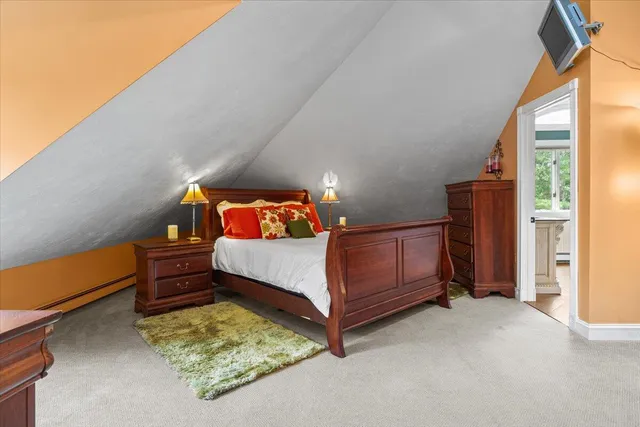 $870,000 | 3 Wolf Road, Buzzards Bay, MA 02532