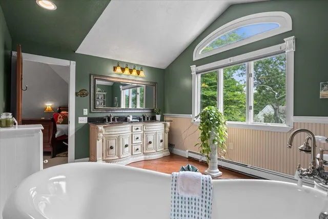 $870,000 | 3 Wolf Road, Buzzards Bay, MA 02532