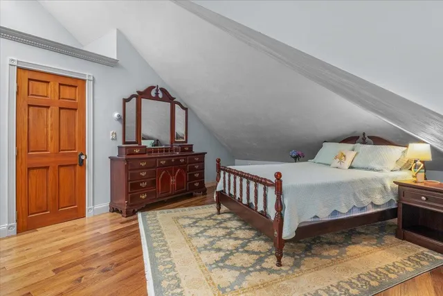 $870,000 | 3 Wolf Road, Buzzards Bay, MA 02532