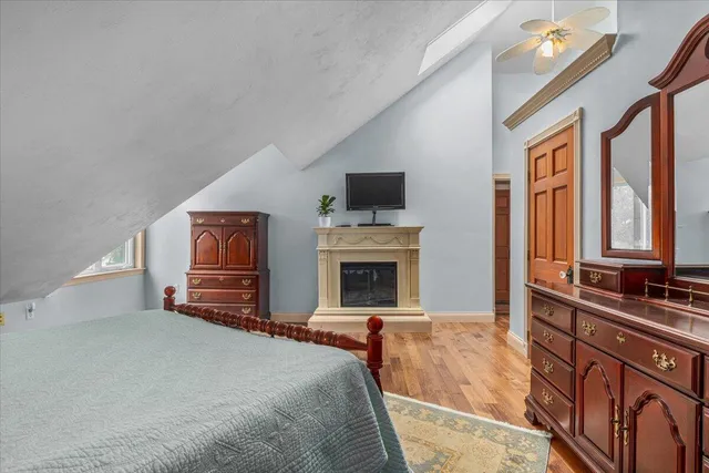 $870,000 | 3 Wolf Road, Buzzards Bay, MA 02532