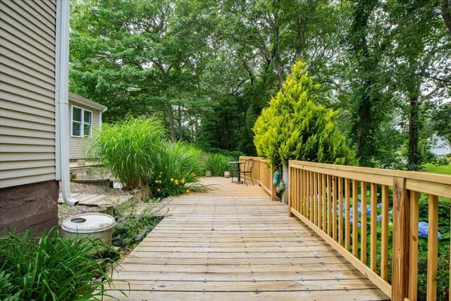 $870,000 | 3 Wolf Road, Buzzards Bay, MA 02532