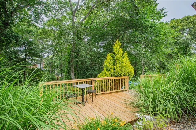 $870,000 | 3 Wolf Road, Buzzards Bay, MA 02532