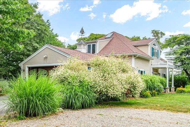 $870,000 | 3 Wolf Road, Buzzards Bay, MA 02532