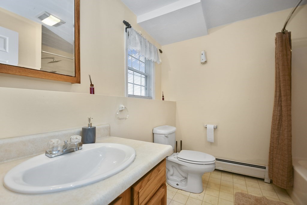 4 Atlas Street Worcester, MA 01604 - Photo 25 of 32 Gallery Image 25