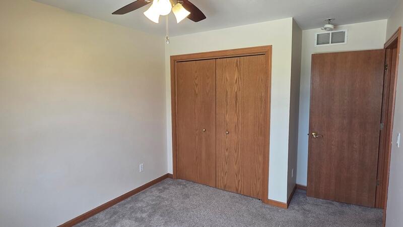 4725 Fox Grove Road Sheboygan, WI 53081 - Photo 20 of 41 Bedroom 3