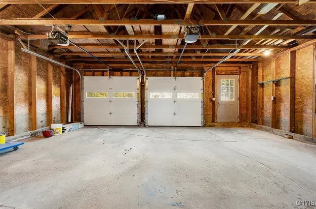 $359,900 | 7629 Creek Farm Lane, Trenton, NY 13354