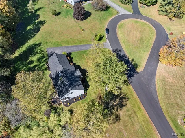 $359,900 | 7629 Creek Farm Lane, Trenton, NY 13354