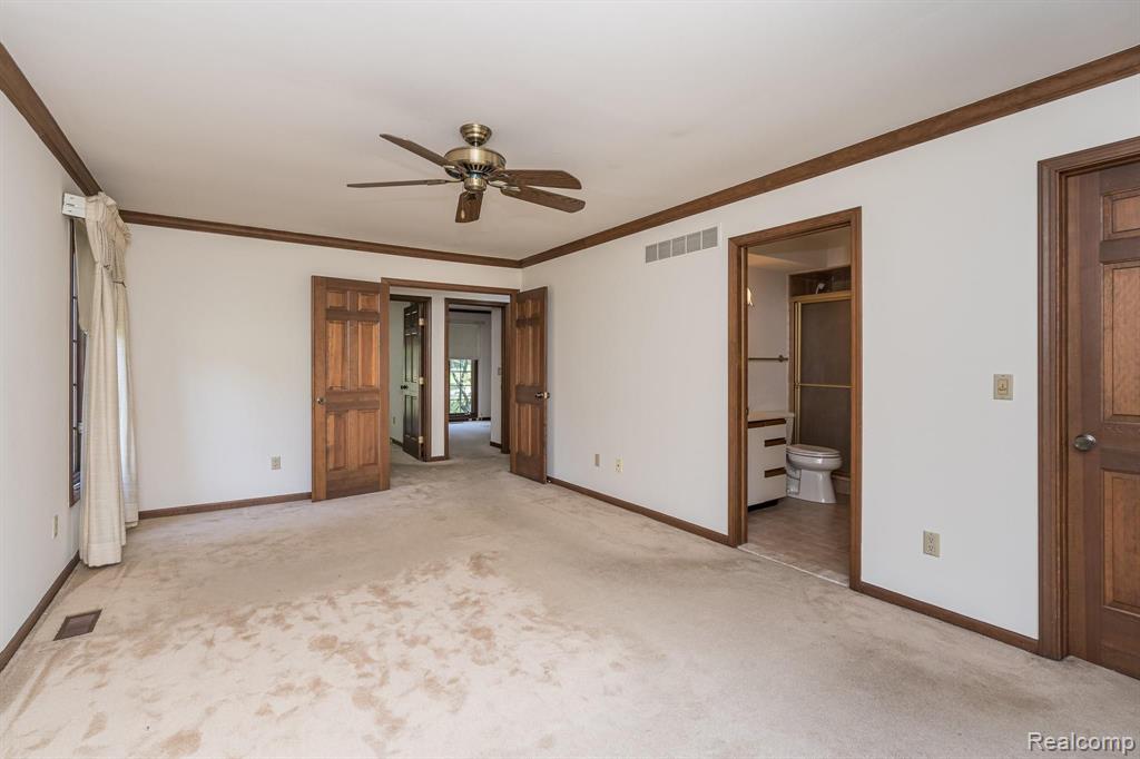 41100 Coventry Road Novi, MI 48375 - Photo 25 of 48
