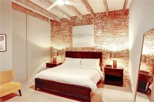 $5,000 | 840 Tchoupitoulas Street, Unit 201, New Orleans, LA 70130