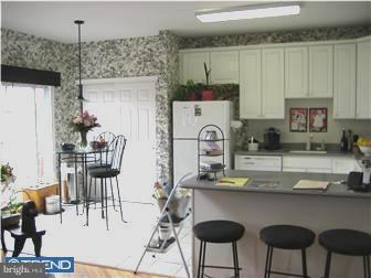 77 Chapel Hill Road Mount Laurel, NJ 08054 - Photo 5 of 12