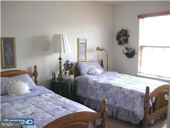77 Chapel Hill Road Mount Laurel, NJ 08054 - Photo 8 of 12