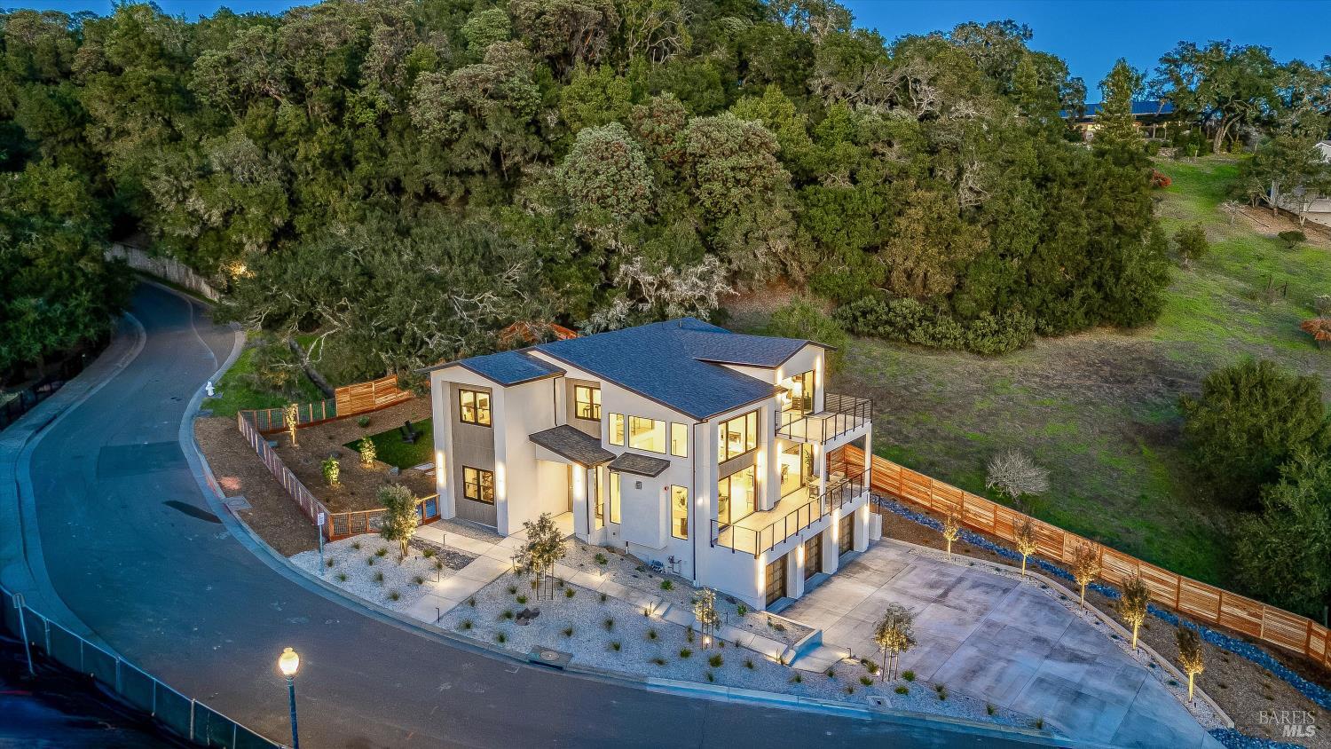1580 Clear Ridge Drive Healdsburg, CA 95448 - Photo 2 of 87