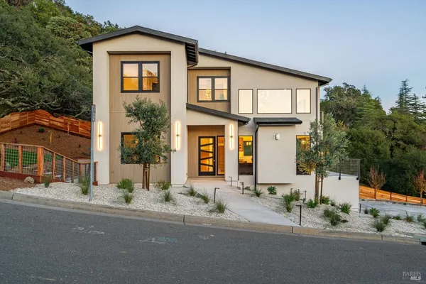 $3,699,995 | 1580 Clear Ridge Drive, Healdsburg, CA 95448