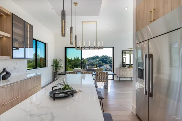 $3,699,995 | 1580 Clear Ridge Drive, Healdsburg, CA 95448