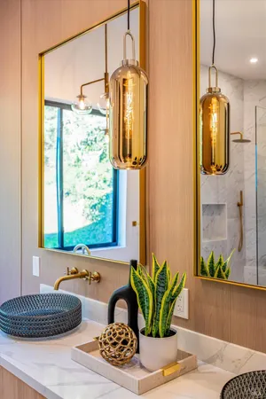 $3,699,995 | 1580 Clear Ridge Drive, Healdsburg, CA 95448