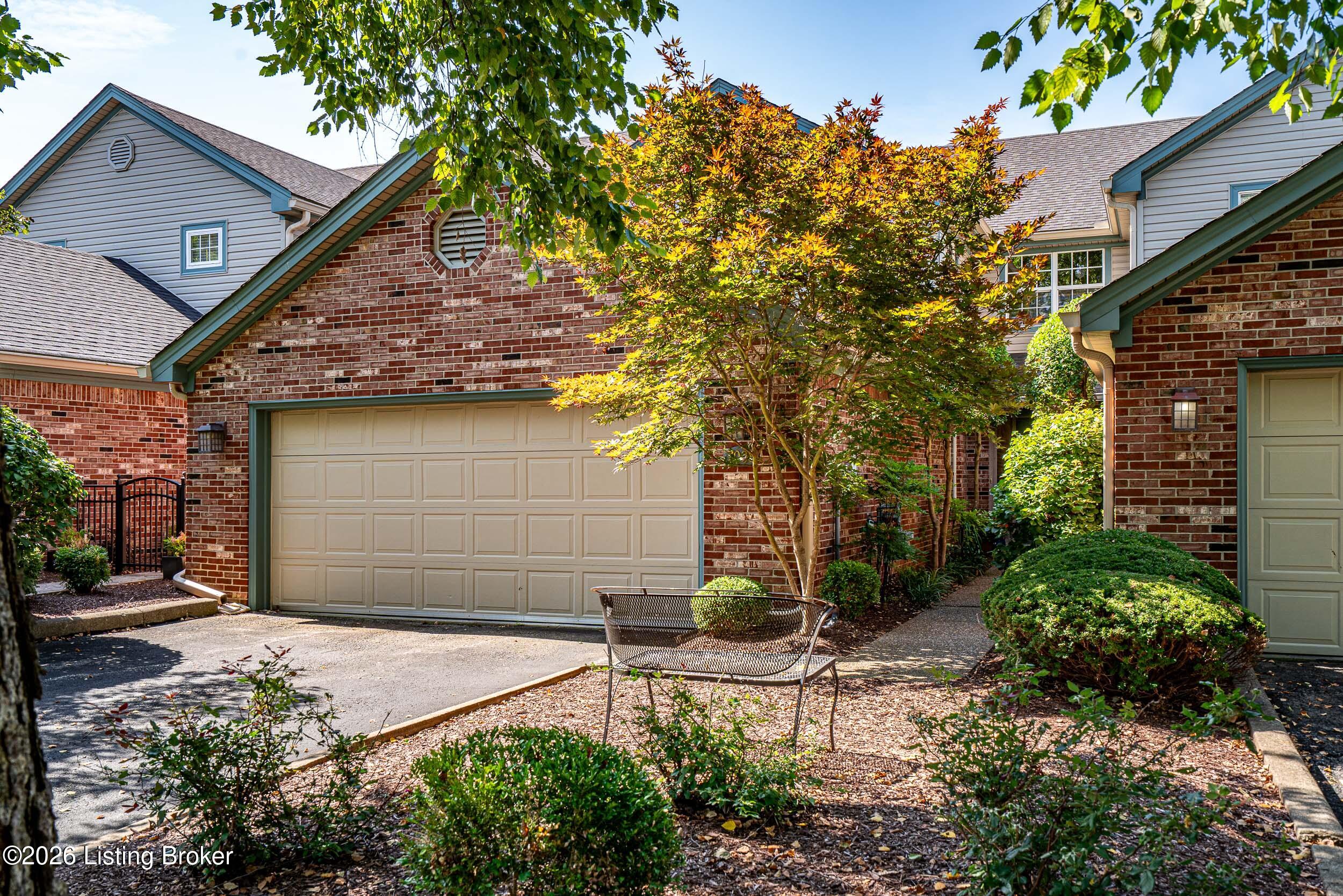 7008 Ridge Run Circle Prospect, KY 40059 - Photo 2 of 64 7008 Ridge Run Circle-10