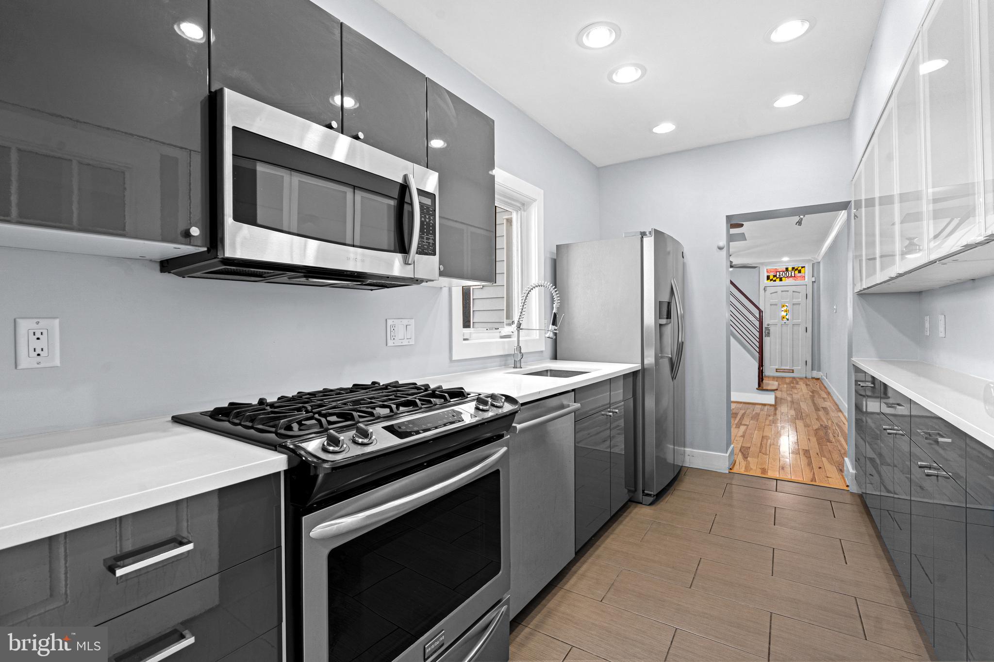 1004 South Belnord Avenue Baltimore, MD 21224 - Photo 9 of 29