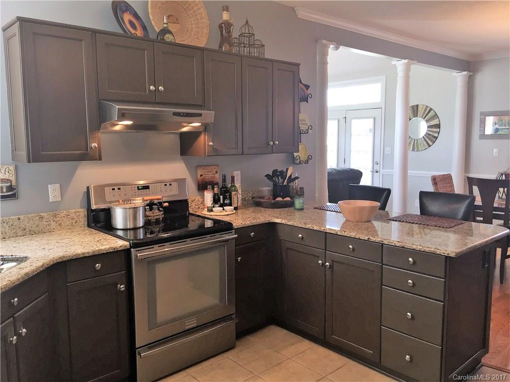 10812 Ridge Acres Road Charlotte, NC 28214 - Photo 8 of 24 Gallery Image 8