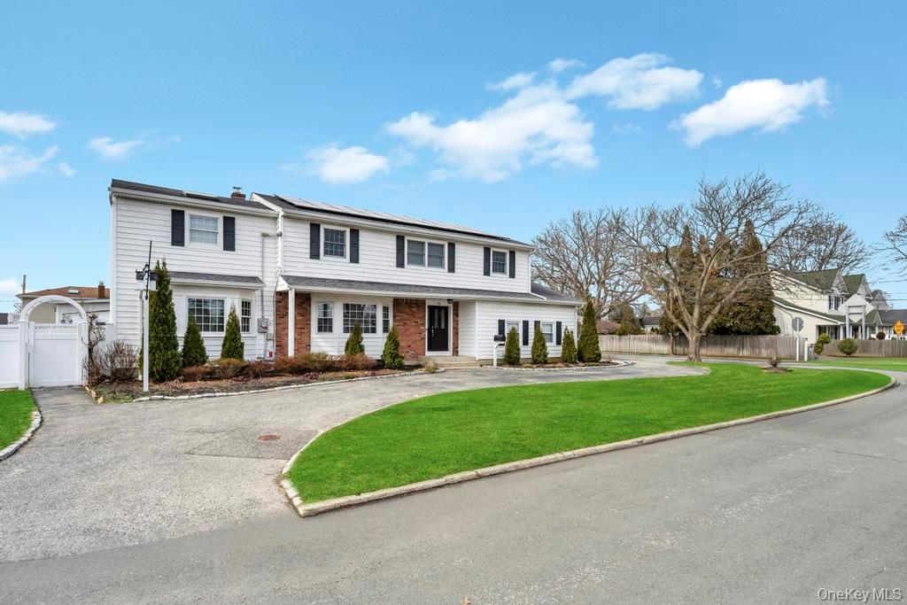 30 County Line Road Farmingdale, NY 11735 - Photo 3 of 41