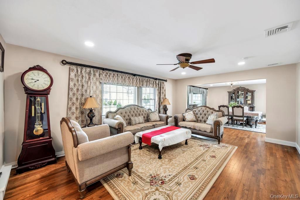 30 County Line Road Farmingdale, NY 11735 - Photo 6 of 41