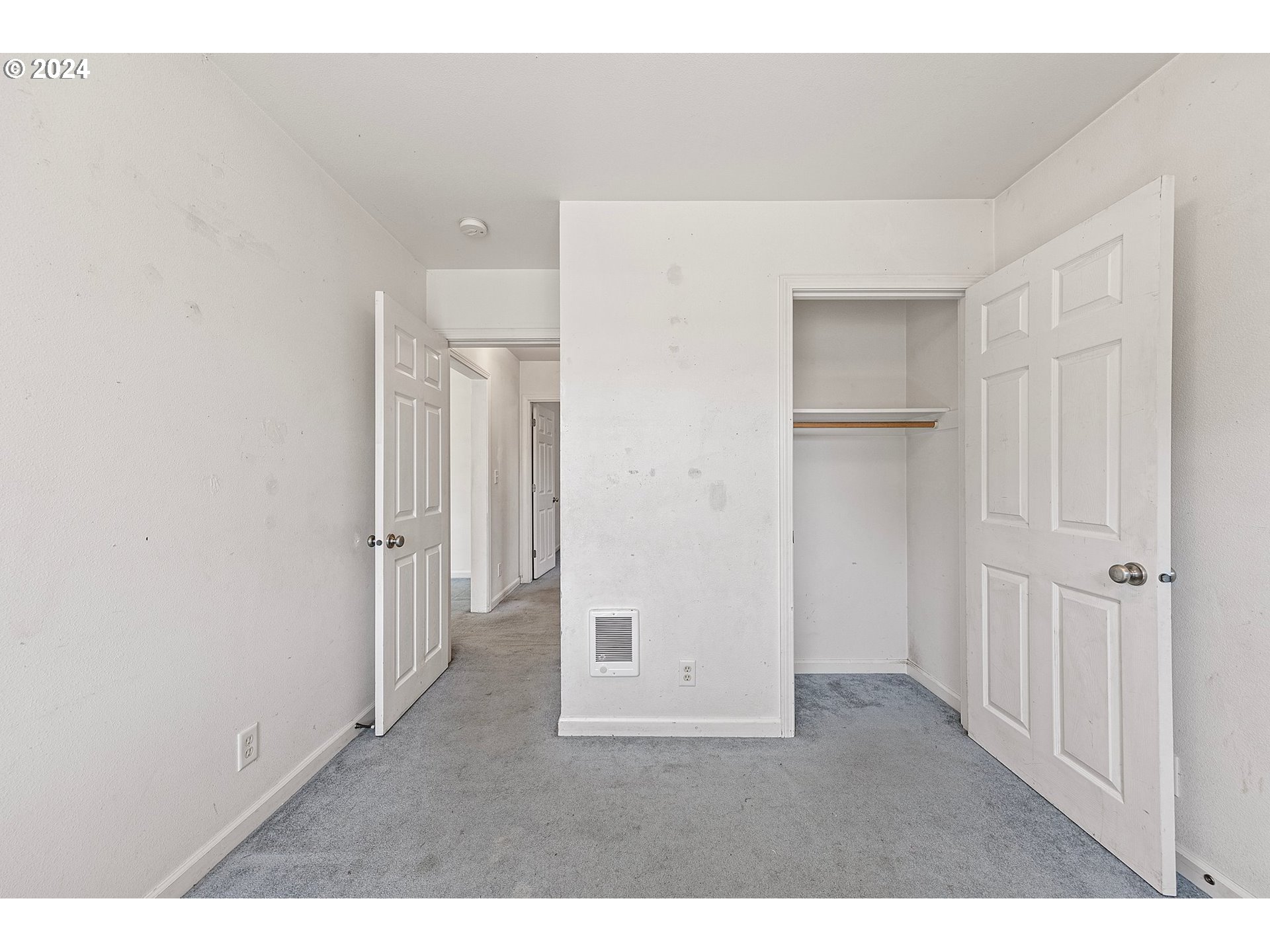 179 35th Street Springfield, OR 97478 - Photo 18 of 46 a view of a hallway with wooden floor