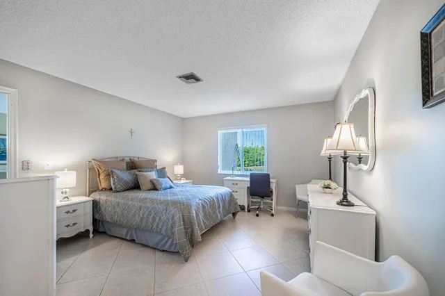 $195,000 | 2711 Southwest 13th Street, Unit 39B, Delray Beach, FL 33445