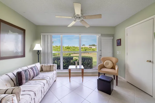 $195,000 | 2711 Southwest 13th Street, Unit 39B, Delray Beach, FL 33445