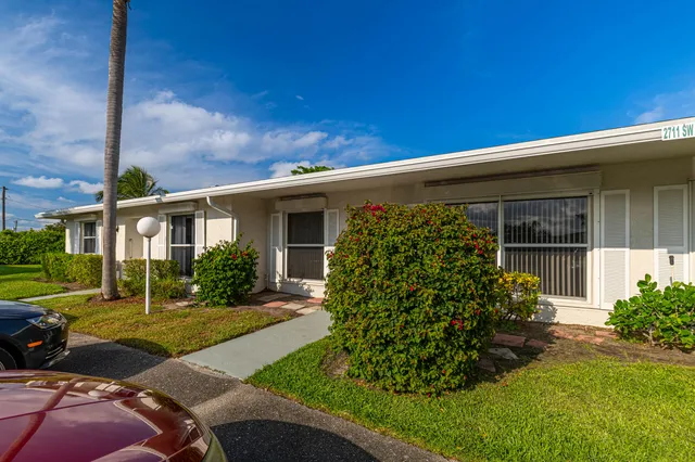 $195,000 | 2711 Southwest 13th Street, Unit 39B, Delray Beach, FL 33445