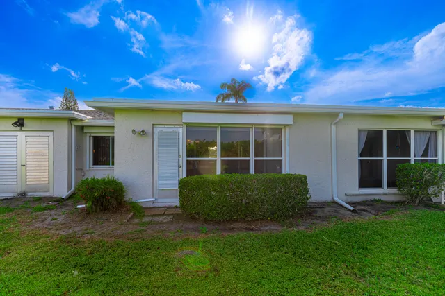 $195,000 | 2711 Southwest 13th Street, Unit 39B, Delray Beach, FL 33445