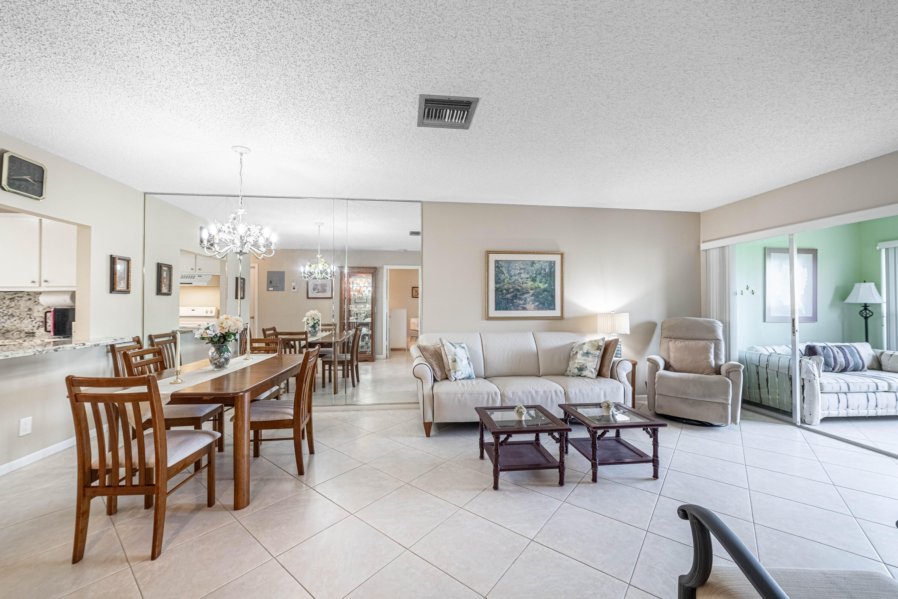 2711 Southwest 13th Street, Unit 39B Delray Beach, FL 33445 - Photo 9 of 55 Dining & Living Areas