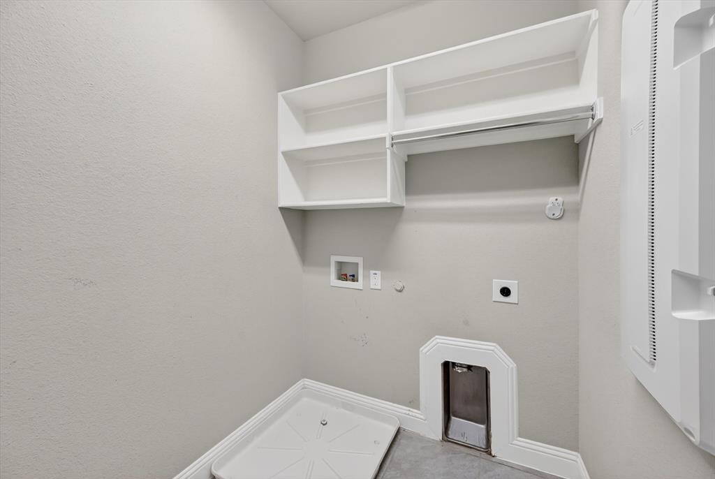4224 Riverside Drive Flower Mound, TX 75028 - Photo 20 of 23 a view of an empty room