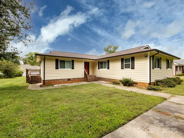 $339,900 | 7109 Bisaner Street, Charlotte, NC 28269