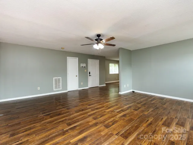 $339,900 | 7109 Bisaner Street, Charlotte, NC 28269