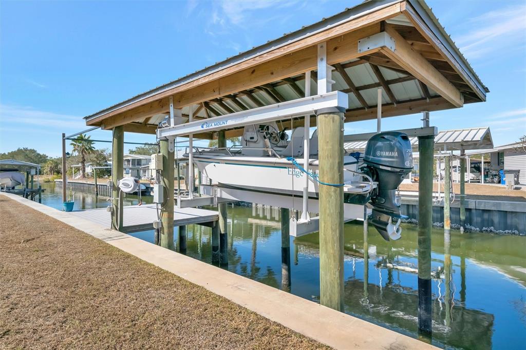 129 East St Lucia Loop Apollo Beach, FL 33572 - Photo 7 of 67