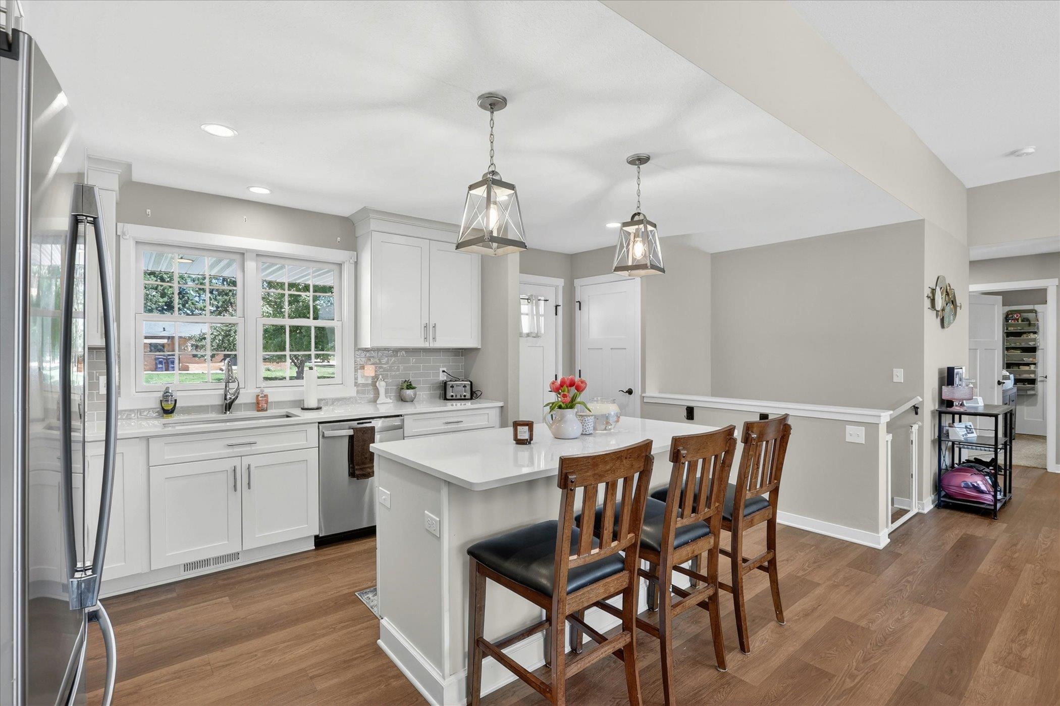 2232 Rutledge Avenue Janesville, WI 53545 - Photo 5 of 39