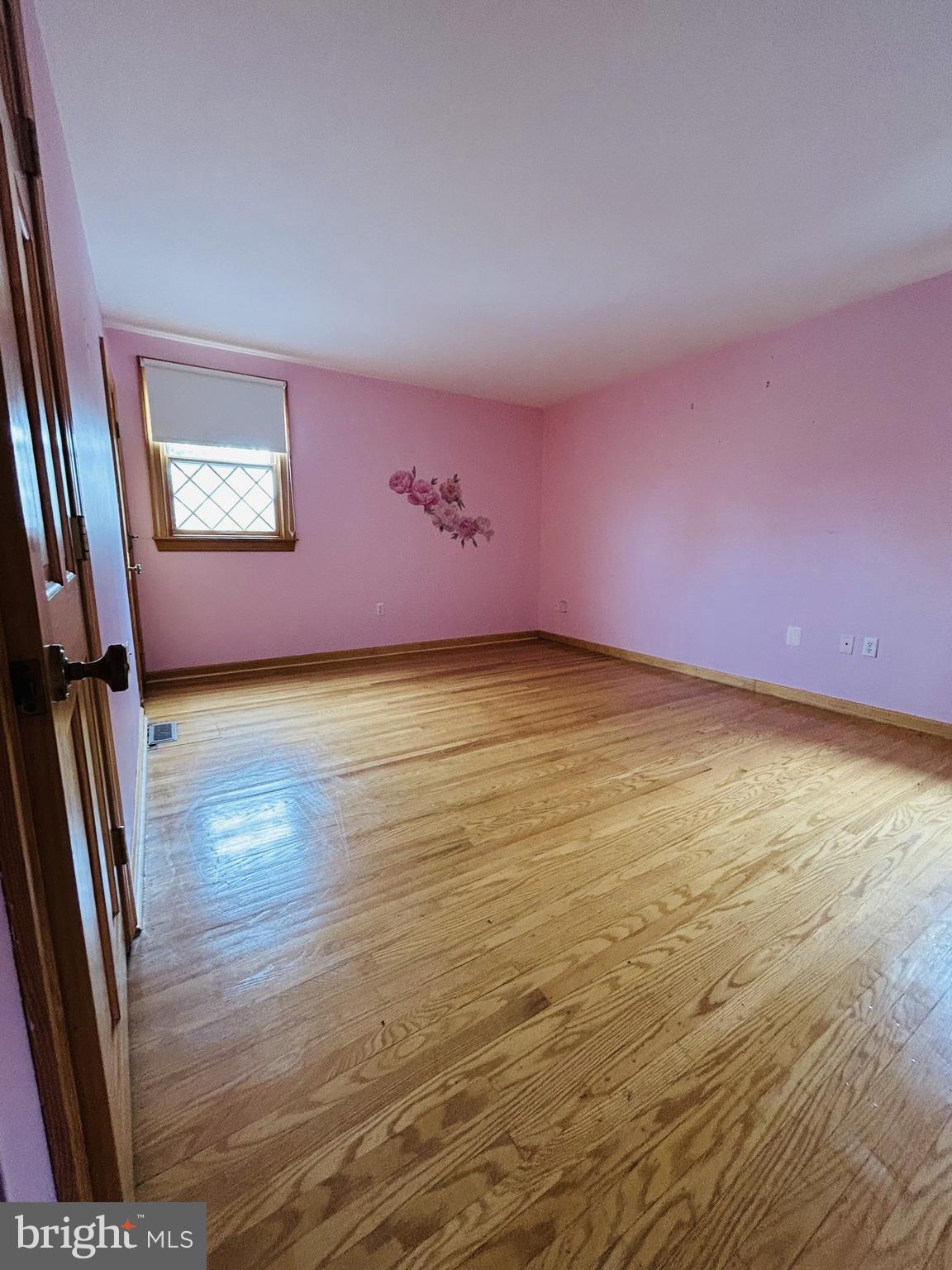 88 West Rambler Drive Southampton, PA 18966 - Photo 9 of 17 a view of an empty room