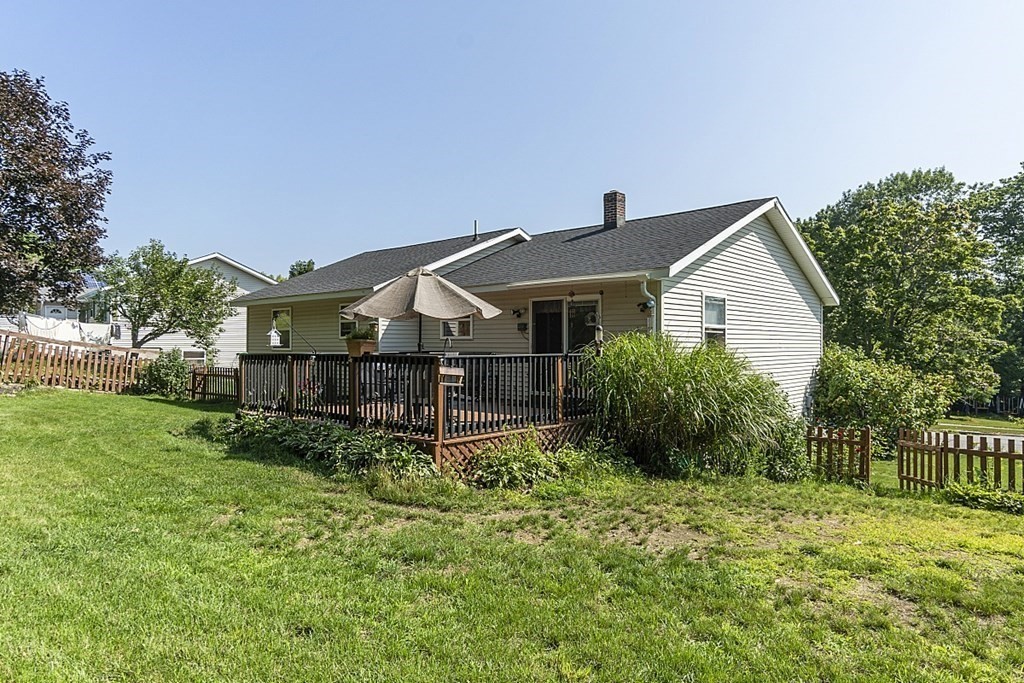 98 Colony Road Fitchburg, MA 01420 - Photo 8 of 41 Gallery Image 8