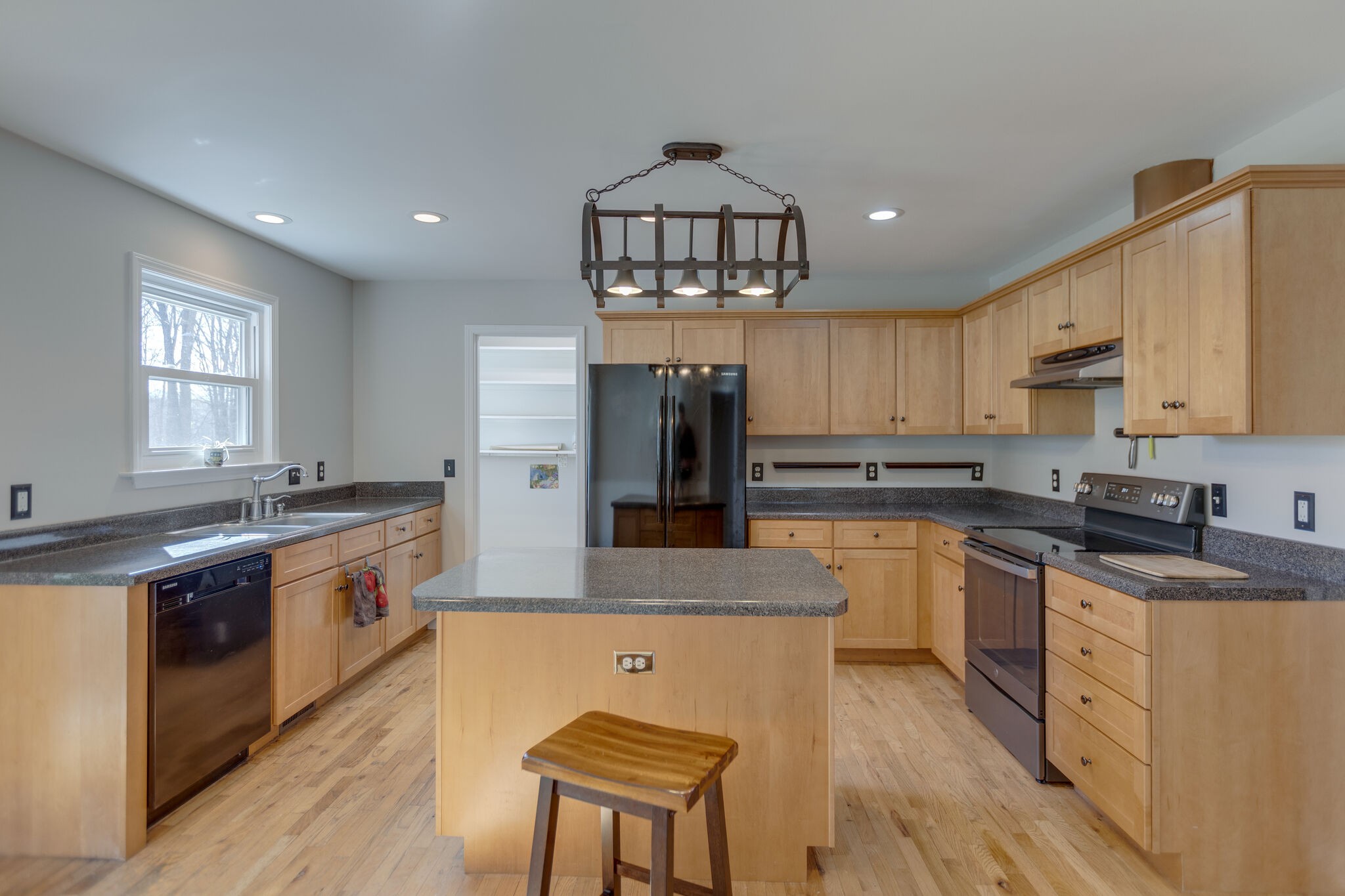 631 Vaughan's Gap Road Spring Hill, TN 37174 - Photo 12 of 44 Gallery Image 12