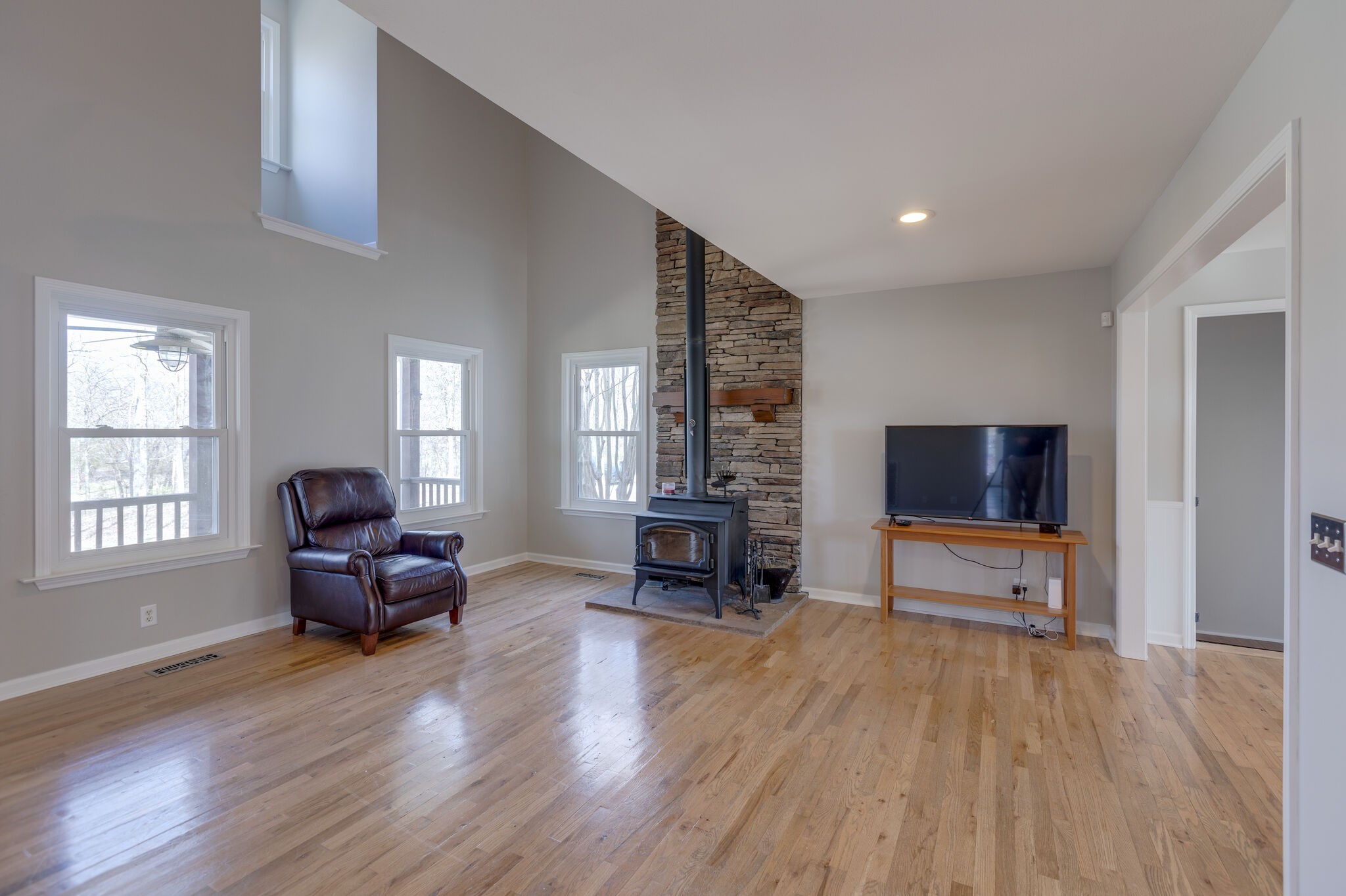631 Vaughan's Gap Road Spring Hill, TN 37174 - Photo 6 of 44 Gallery Image 6