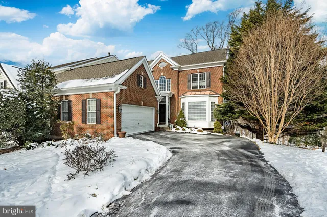 $869,000 | 115 Camelot Lane, Newtown Square, PA 19073