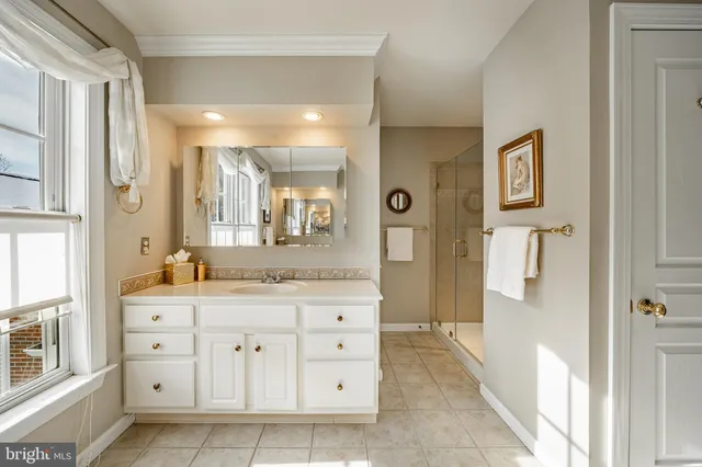 $869,000 | 115 Camelot Lane, Newtown Square, PA 19073